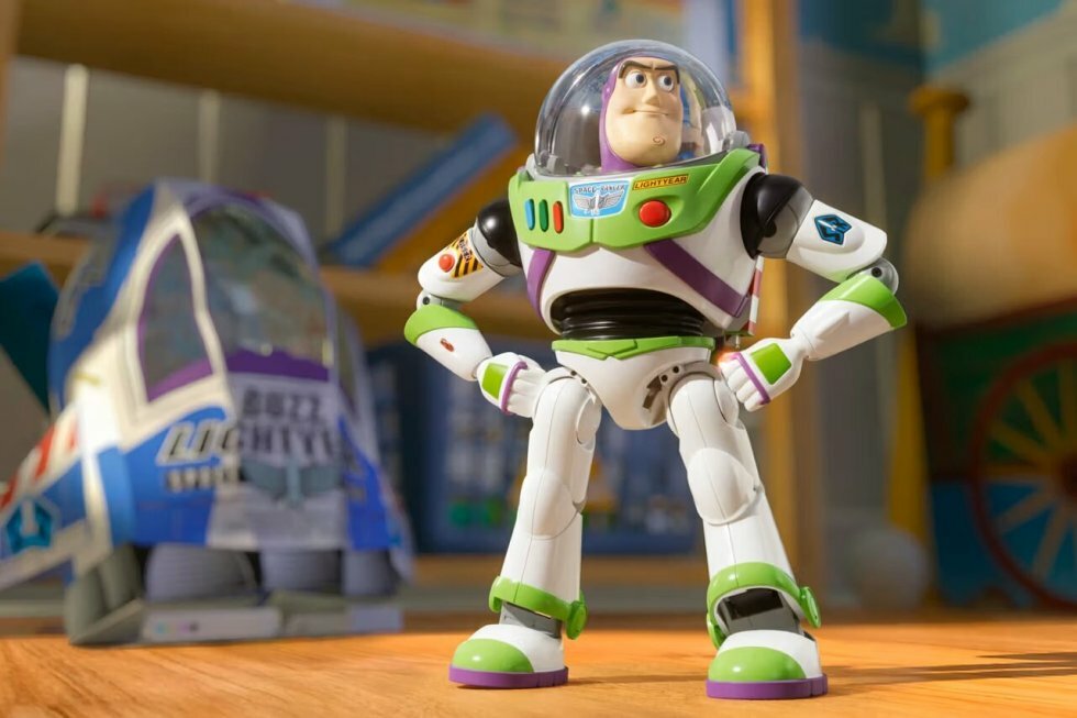 Robot-ingeniører har skabt den Buzz Lightyear-actionfigur, du altid ønskede dig som barn