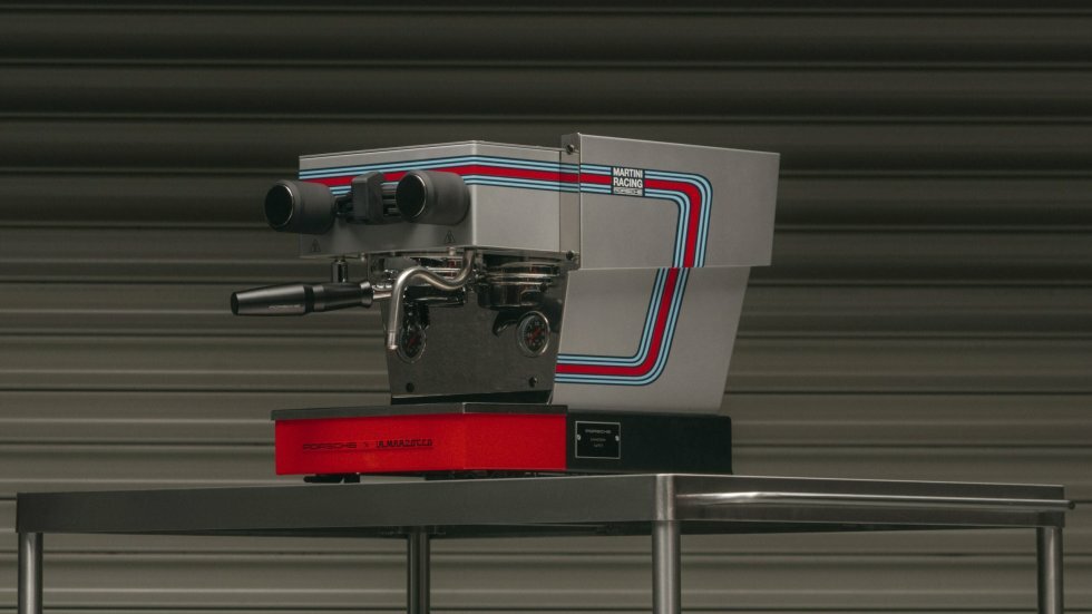 Martini Racing - Porsche Design lancerer eksklusiv espressomaskine: 911 enheder i samarbejde med La Marzocco