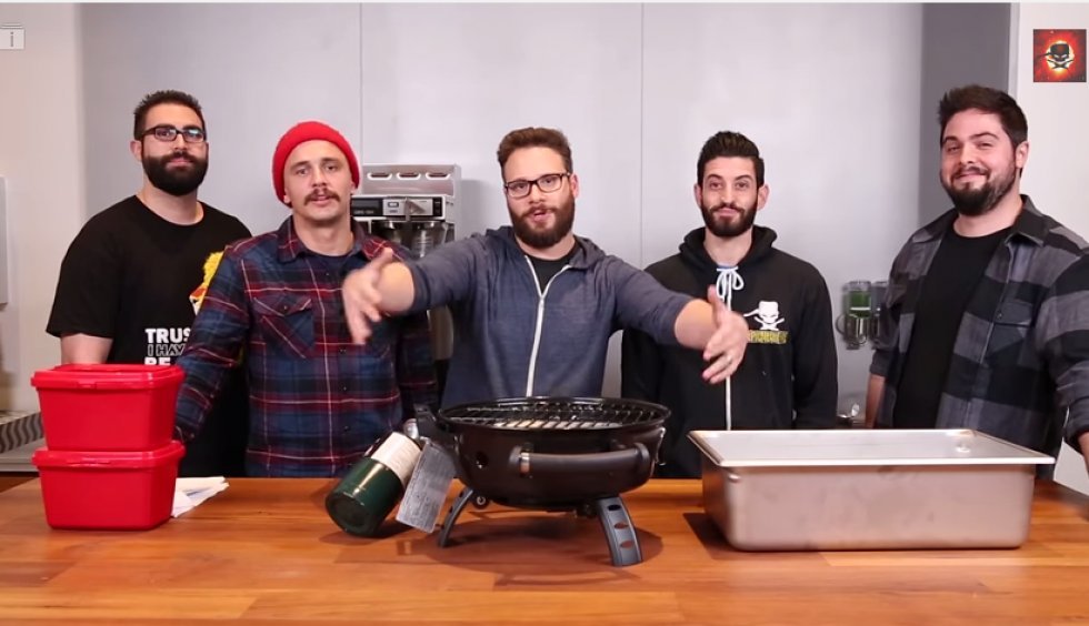 James Franco og Seth Rogen laver lasagne med 33.083 kalorier