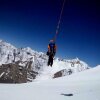 Everest's "Death Zone" Is the Most Dangerous Place In The World - Interview: De største farer ved at være flyve redningshelikopter i Himalaya