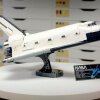 LEGO NASA Space Shuttle Discovery | LEGO Designer Video 10283 - NASA Discovery rumfærgen kan nu bygges i LEGO