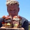 Gordon Ramsay's perfect burger tutorial - Gordon Ramsay guider dig til den perfekte burger på grillen