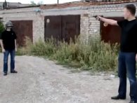 Vanvittige russere tester skudsikker hjelm