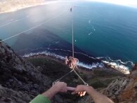Dagens repeat-video: Basejumping med reb-gynge
