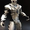 Fanboy skaber unikke Iron Man-figurer