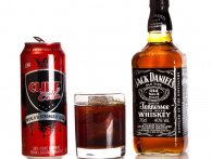 Jack D og Cult Cola
