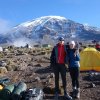 Nikolaj og kæresten Michelle, på vej mod Kilimanjaros top. Foto: Privat - Nikolaj Astrup [Ugens Profil]