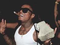 Lil Wayne brændte 12.000 dollars af på en stripper efter grammy-showet. 