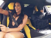 Uber-chauffør overrasker kunder ved at dukke op som Batman i en Lamborghini