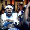 Hjælp sangeren Nelly med sin skattegæld ved at streame Hot in Herre