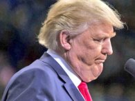 Trumps uheldige dobbelthage er offer for ret gode photoshoppede billeder 