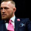 Conor McGregors famøse 'fuck you'-jakkesæt kan nu købes af alle
