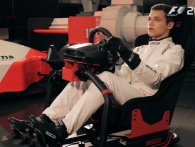 McLaren kører Lando Norris tager en gennemgang af historiske McLaren racere i F1 2017