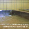 Østrigsk spabad har 19.800 liter øl du kan svømme rundt i