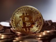 Bitcoin rammer vanvittige højder på 24 timer