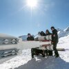 LEGO "lander" lifesize X-wing på de Schweiziske bjerge