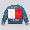 Limited Edition Sherpa Lined Denim Jacket - 1700 kr - Håndplukkede elementer fra Tommy Jeans eksklusive efterårskollektion
