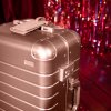 Away ude med tre nye farver til deres populære aluminum-kuffert