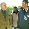 Sir Sean Connery og journalist Casper M. Nielsen i Parken - Foto: Privat - Sean Connery er død - legenden lever