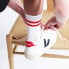 Foto: Democratique Socks - Dyrk fodbolddrømmene med træplantende sokker
