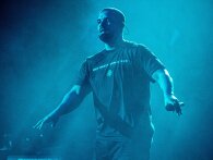 Drake annoncerer og udgiver nyt album på et døgn