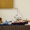 Foto: LEGO - LEGO har lanceret et samlesæt, der hylder Steven Spielbergs klassiker, Jaws