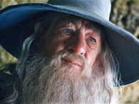 Ian McKellen er klar til at genoptage rollen som Gandalf: 