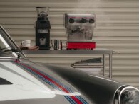 Porsche Design lancerer eksklusiv espressomaskine: 911 enheder i samarbejde med La Marzocco