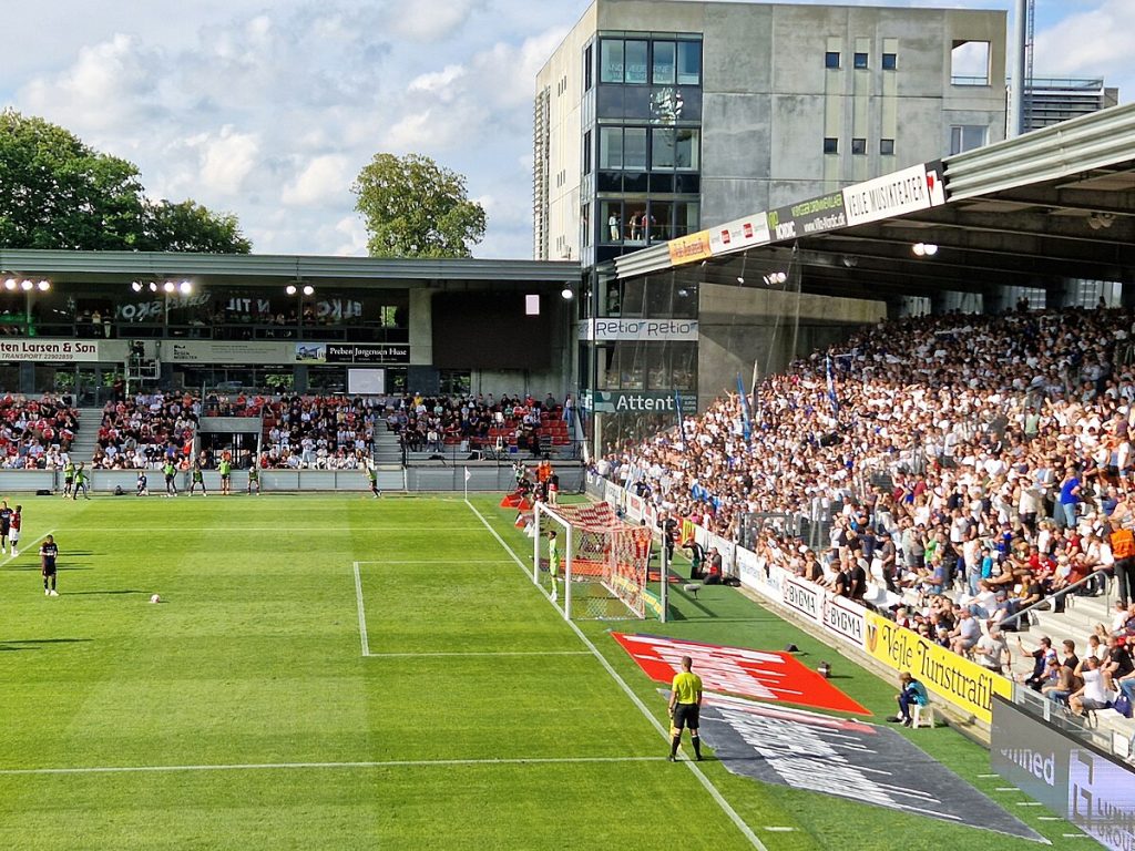 Chok i Nørreskoven: Vejle Boldklub vil have fiasko-træner tilbage
