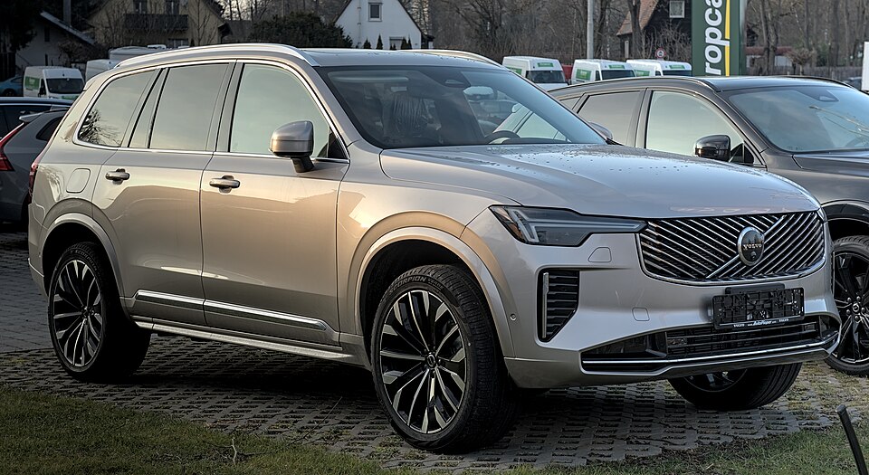 2025 Volvo XC90 II DSC 7423