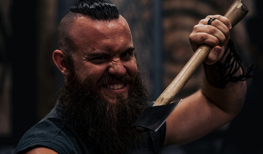 Træn som en viking: Sådan bygger du rå styrke uden fitnesscenter