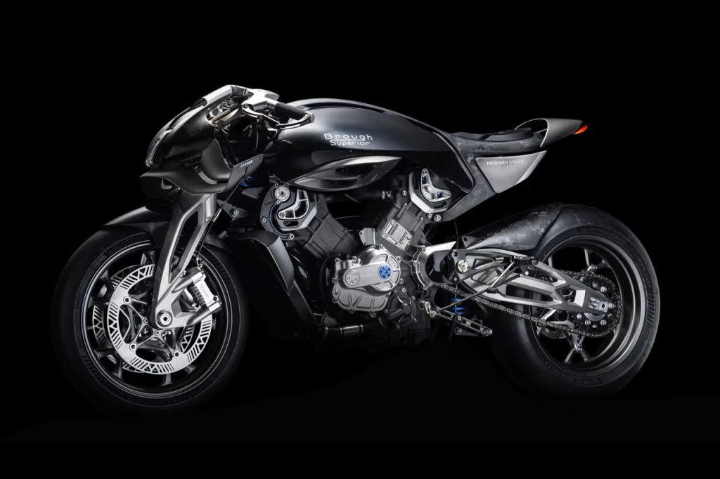 Richard Mille og Brough Superior løfter sløret for RMB 01: en motorcykel med schweizisk præcision og britisk muskler