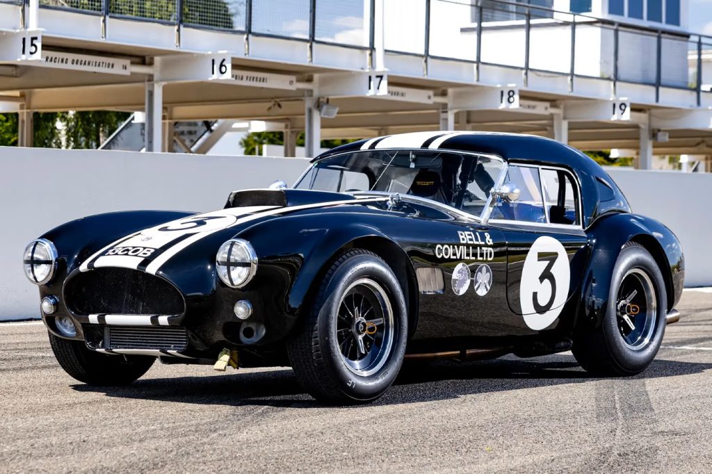 Den glemte Le Mans-kæmper: 1966 AC Cobra til salg for svimlende millioner