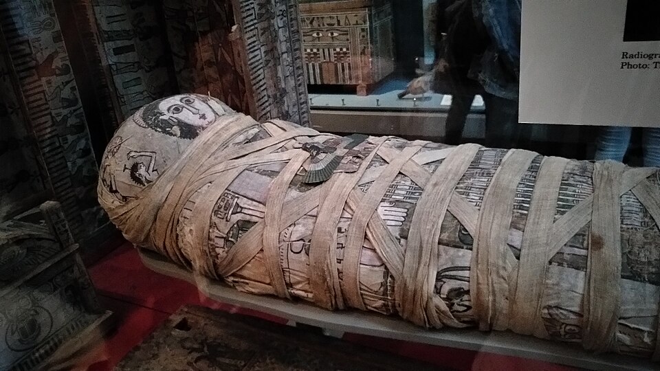 2.000 år gammel sarkofag åbnet i Napoli: og fundet indeni er helt utroligt