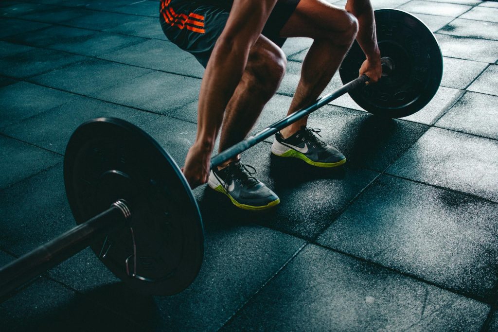 Fra fitness til fest: Sådan holder du håret friskt uden vand