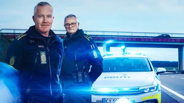 Tre reportageserier med blå blink, brølende motorer og virkelighedens drama vender tilbage