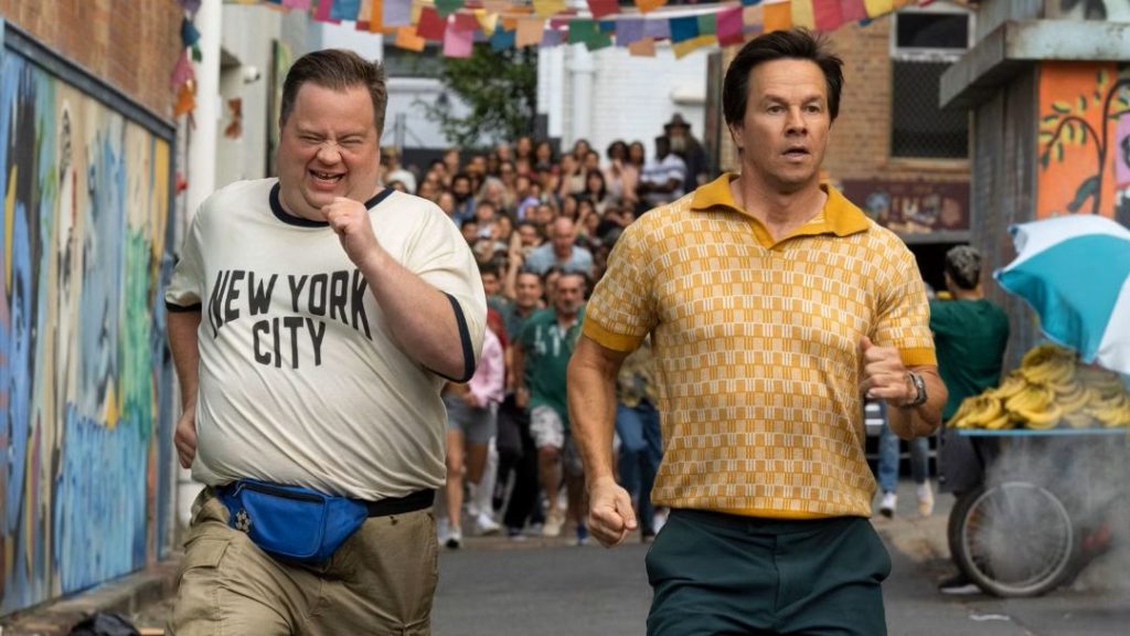 Wahlberg går full kaos i World Cup-komedien ‘Balls Up’