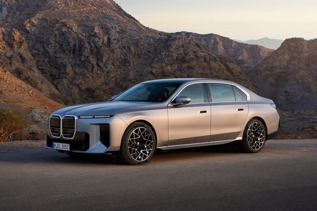 BMW løfter sløret for ny 7-serie med “Neue Klasse”-attitude