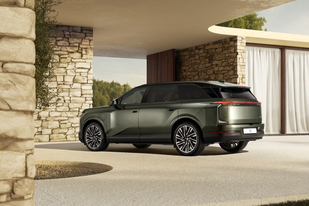Lexus præsenterer ny elektrisk topmodel: Luksus-SUV får plads til seks personer