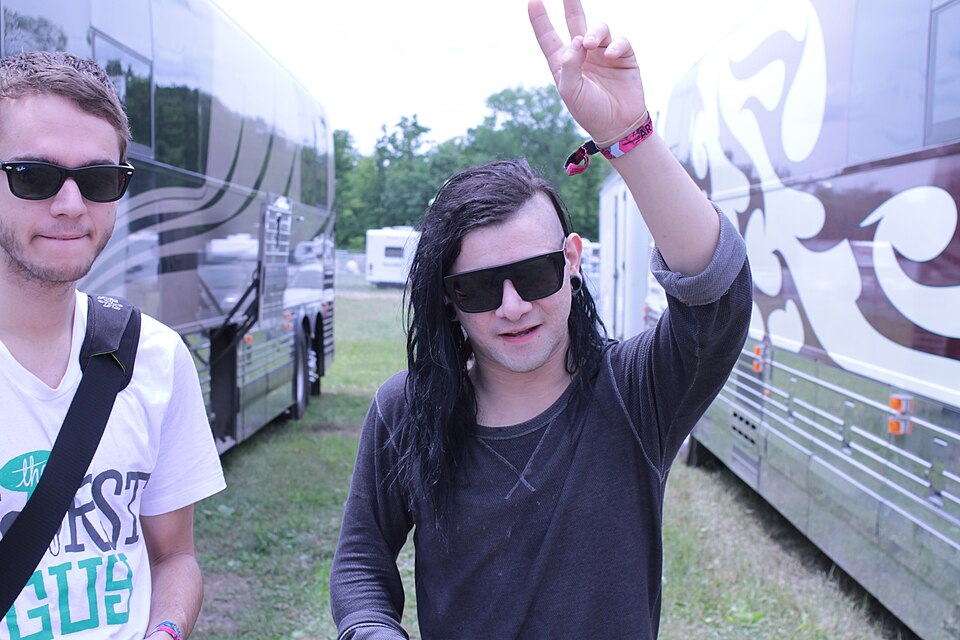 Skrillex overrasker igen: Har netop udgivet endnu et album uden varsel