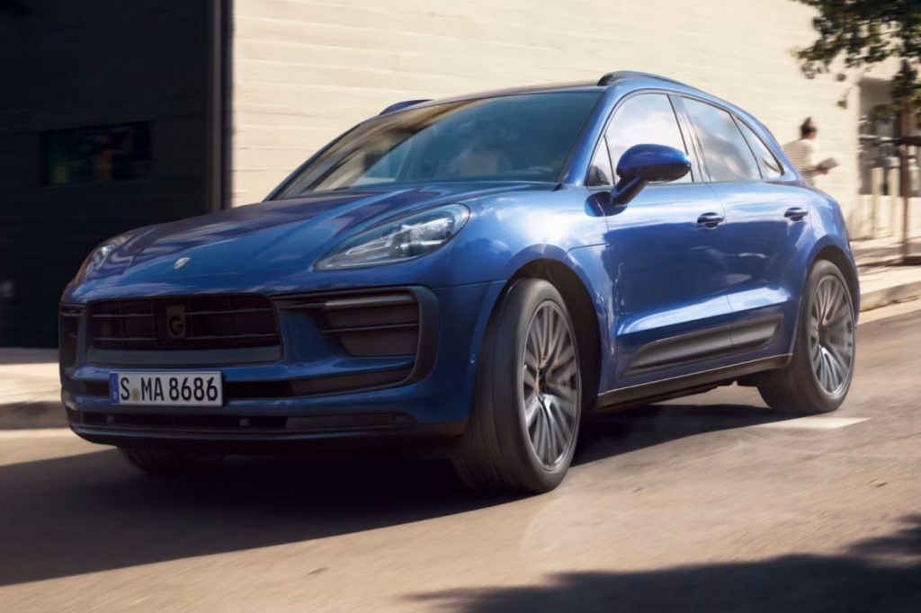 Porsche siger farvel til benzin-Macan – selvom kunderne stadig vil have den