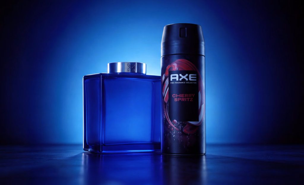 AXE gør grin med luksusparfumer med en helt unødvendig flaske